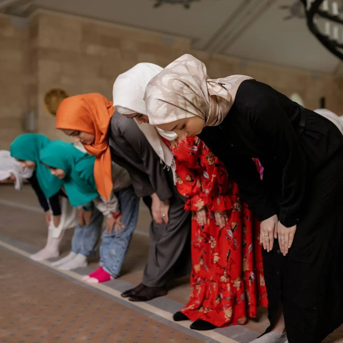 صورة تعبيرية عن الصلاة 