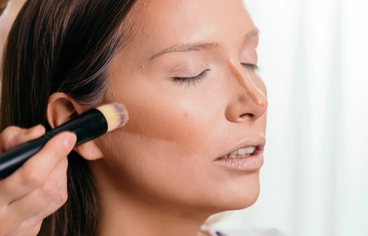 تطبيق كونتور الوجه لحفلات الصيف