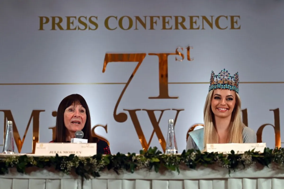 ملكة جمال العالم لعام 2022 Karolina Bielawska في مؤتمر صحفي في دلهي (مصدر الصورة: Arun SANKAR /AFP)