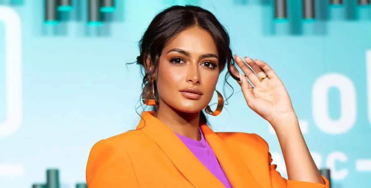 في فؤاد الصورة من  حسابها  على الانستغرام