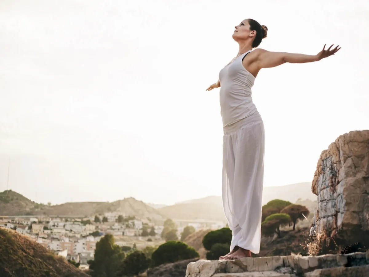 الشخص الذي لديه صحة نفسية جيدة تجذبه أنواع مختلفة من الاهتمامات «المصدر: Freepik»