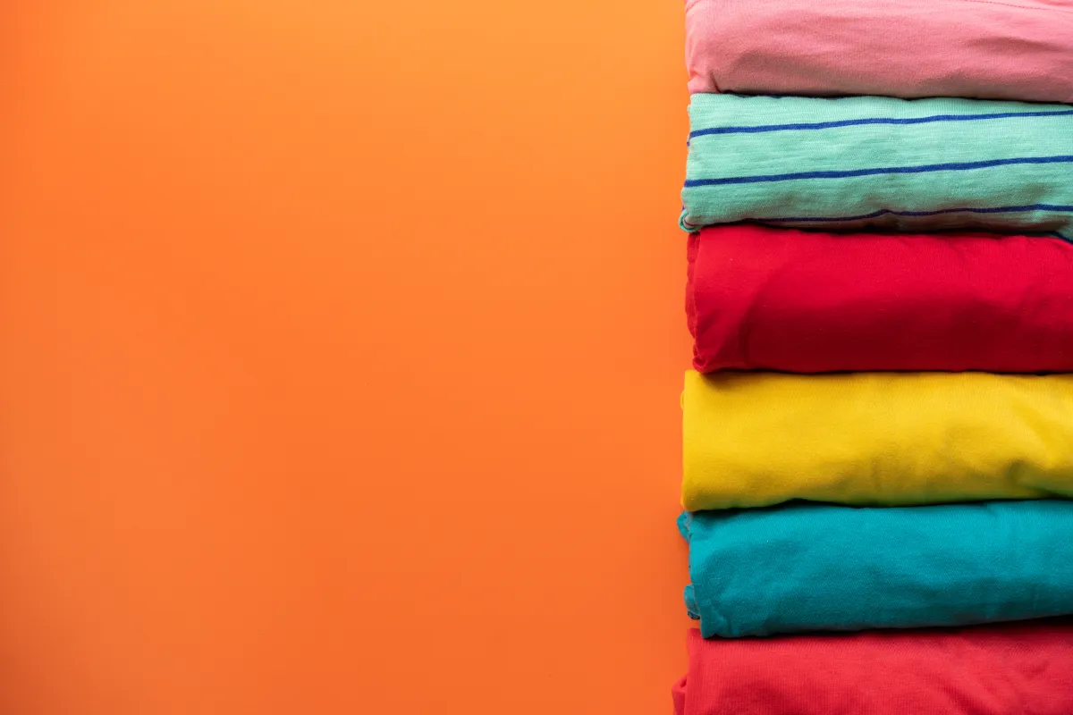 كيفية تعطير الملابس؟