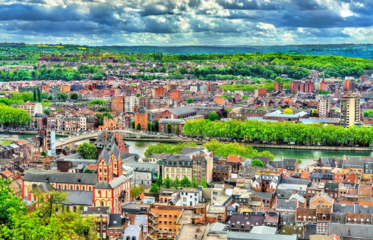 لييج تشتهر بتاريخها الفريد وثقافتها النابضة بالحياة 