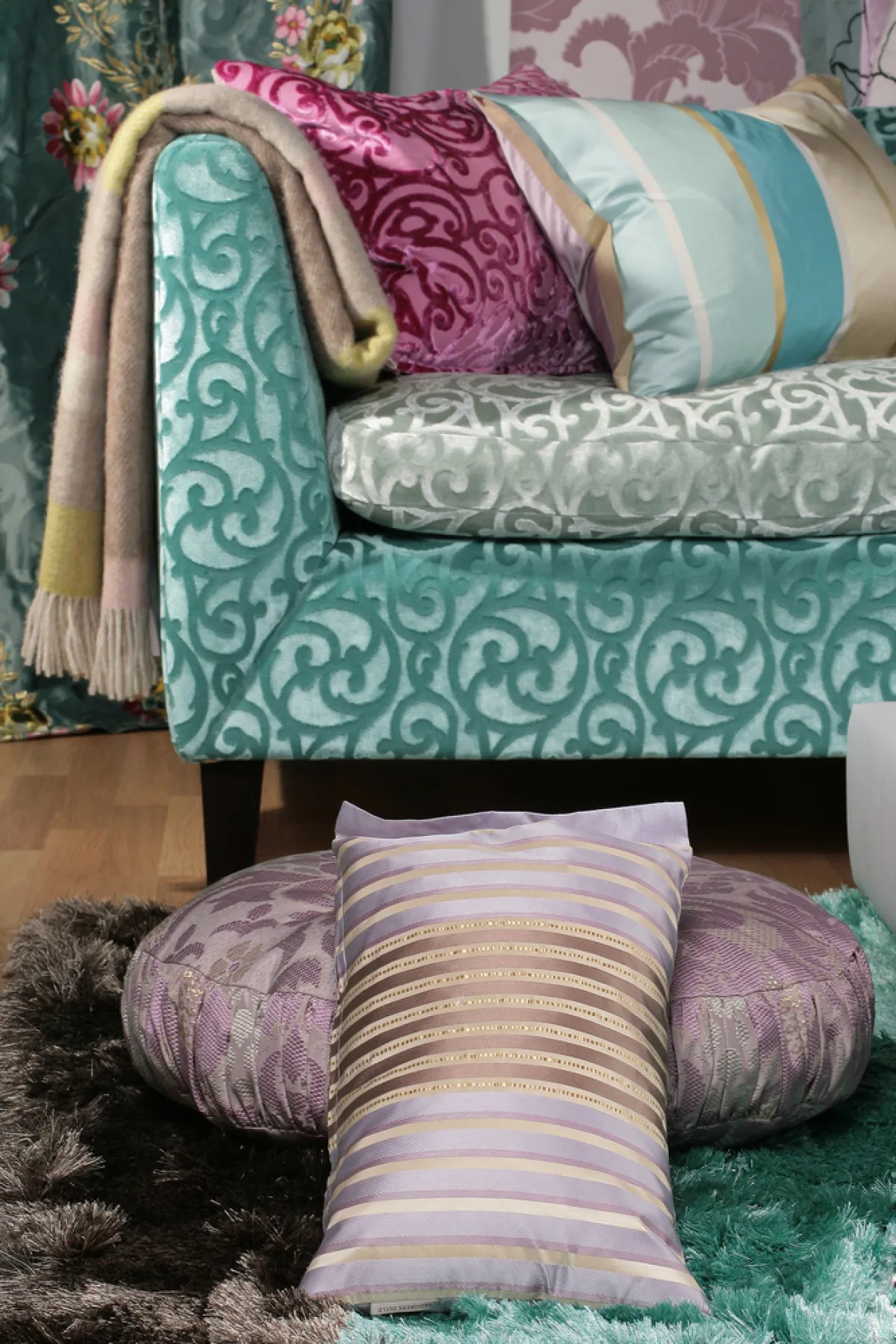 قد يتحقق تجديد ديكور المنزل لعيد الأضحى عبر الوسائد