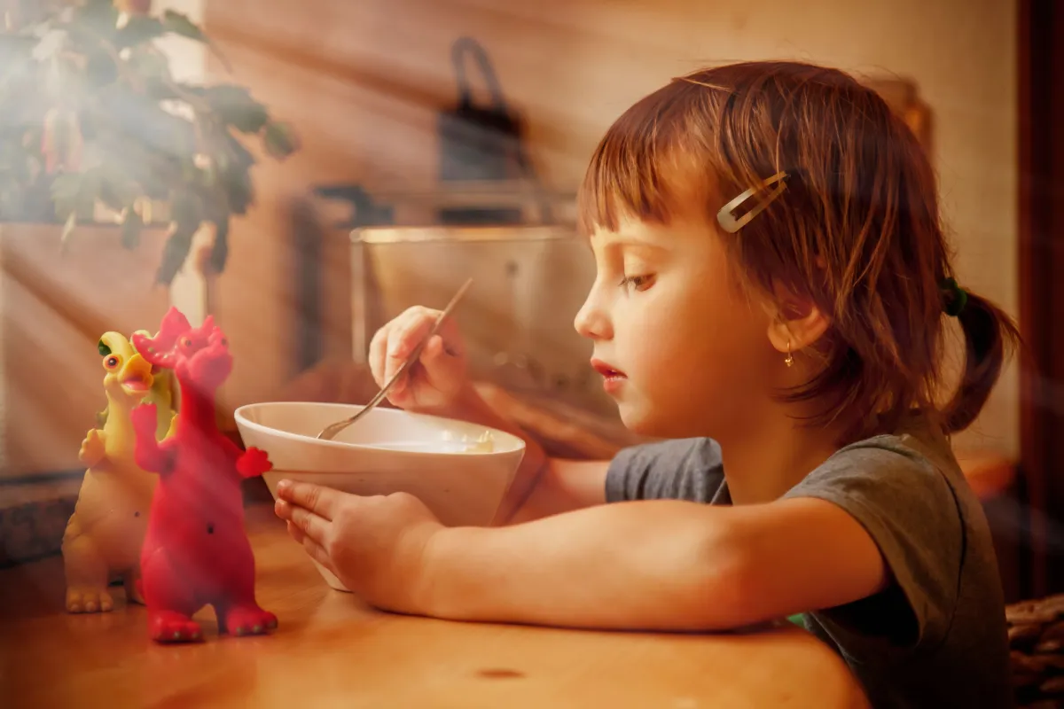 صورة لإطعام الطفل قبل الزيارة