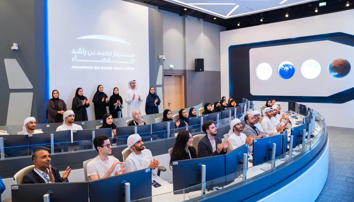 تحدي "زيرو روبوتيكس" للبرمجة. الصورة من حساب مركز محمد بن راشد للفضاء على تويتر