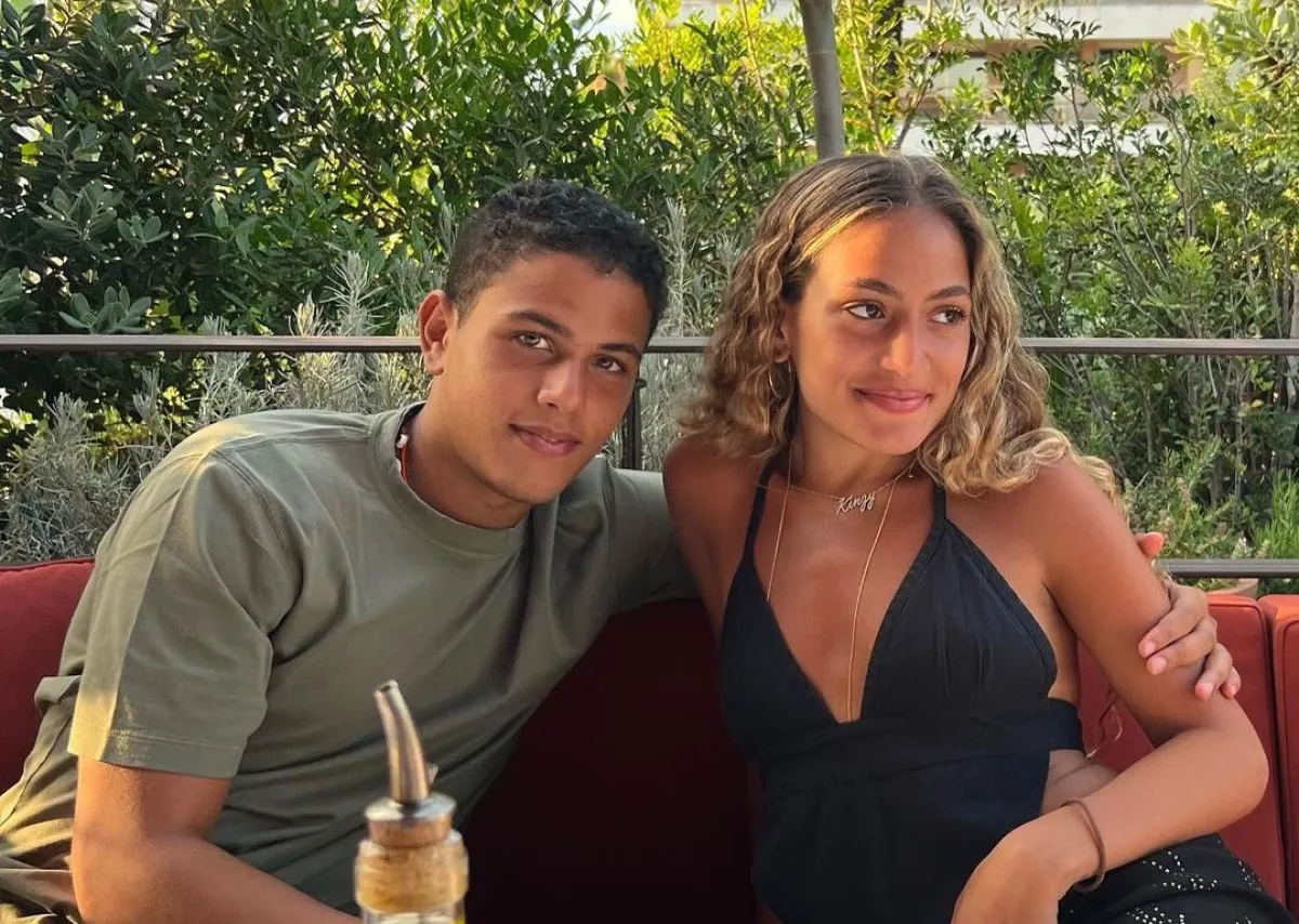 كنزي وعبد الله عمرو دياب - الصورة من حسابها على انستغرام