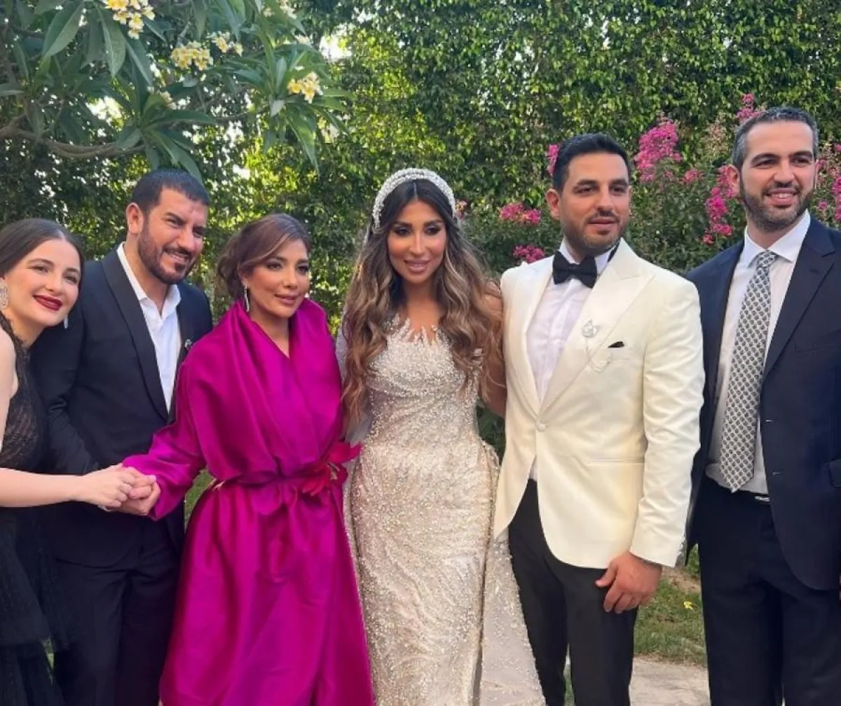 أصالة وعائلتها في حفل زفاف أنس- الصورة من حساب شام الذهبي على إنستغرام