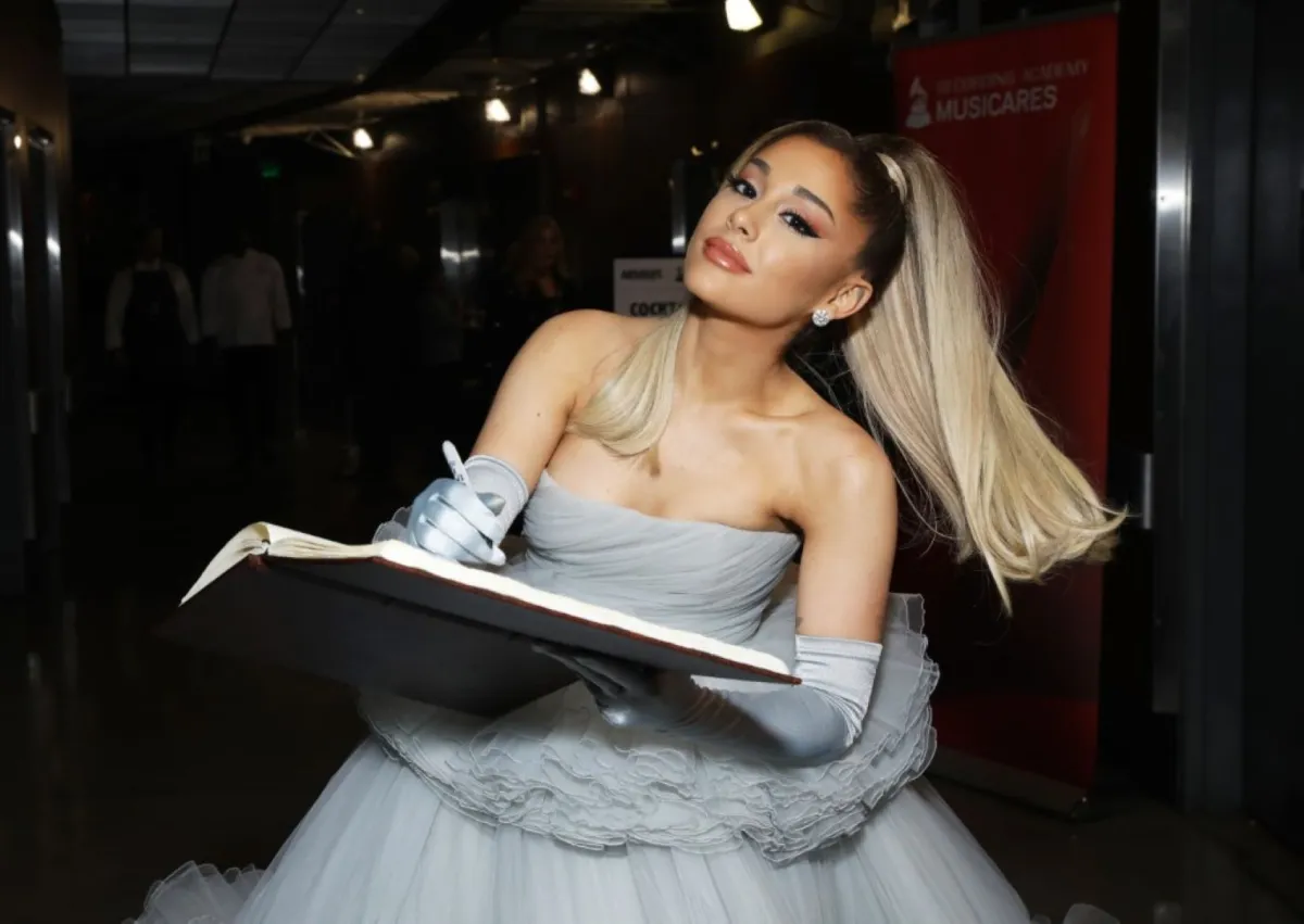 أريانا غراندي «Ariana Grande» -مصدر الصورة: Robin Marchant/Getty Images for The Recording Academy/AFP