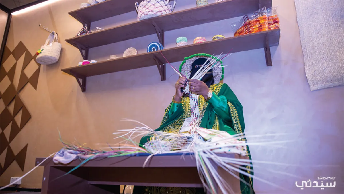 من جناح جمعية حرفة ود الخيرية للتكافل والتنمية الاجتماعية