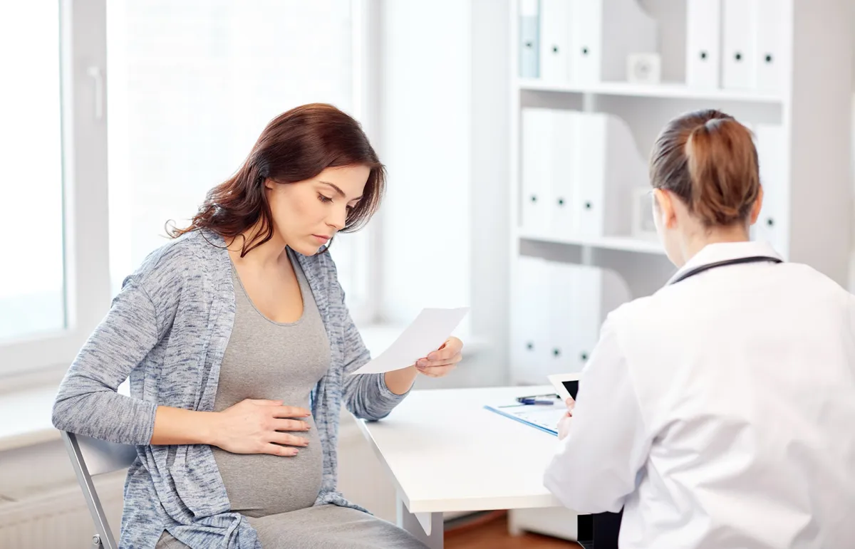 الأمراض التي قد تصيب المرأة الحامل وطرق الوقاية منها