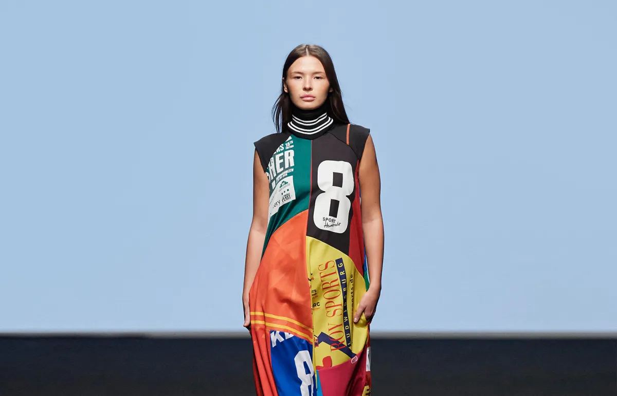 فستان طويل متعدد الالوان من إيمرجنسي روم Emergency Room