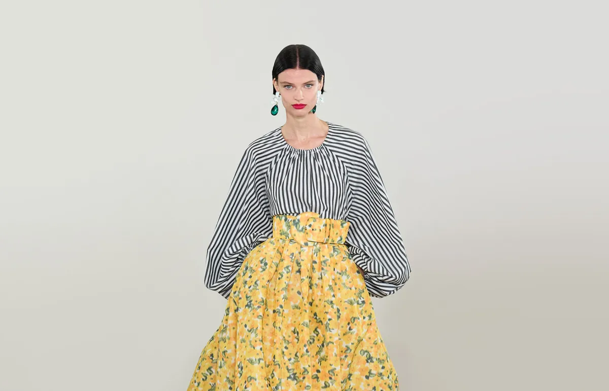 تنورة من توقيع كارولينا هيريرا Carolina Herrera