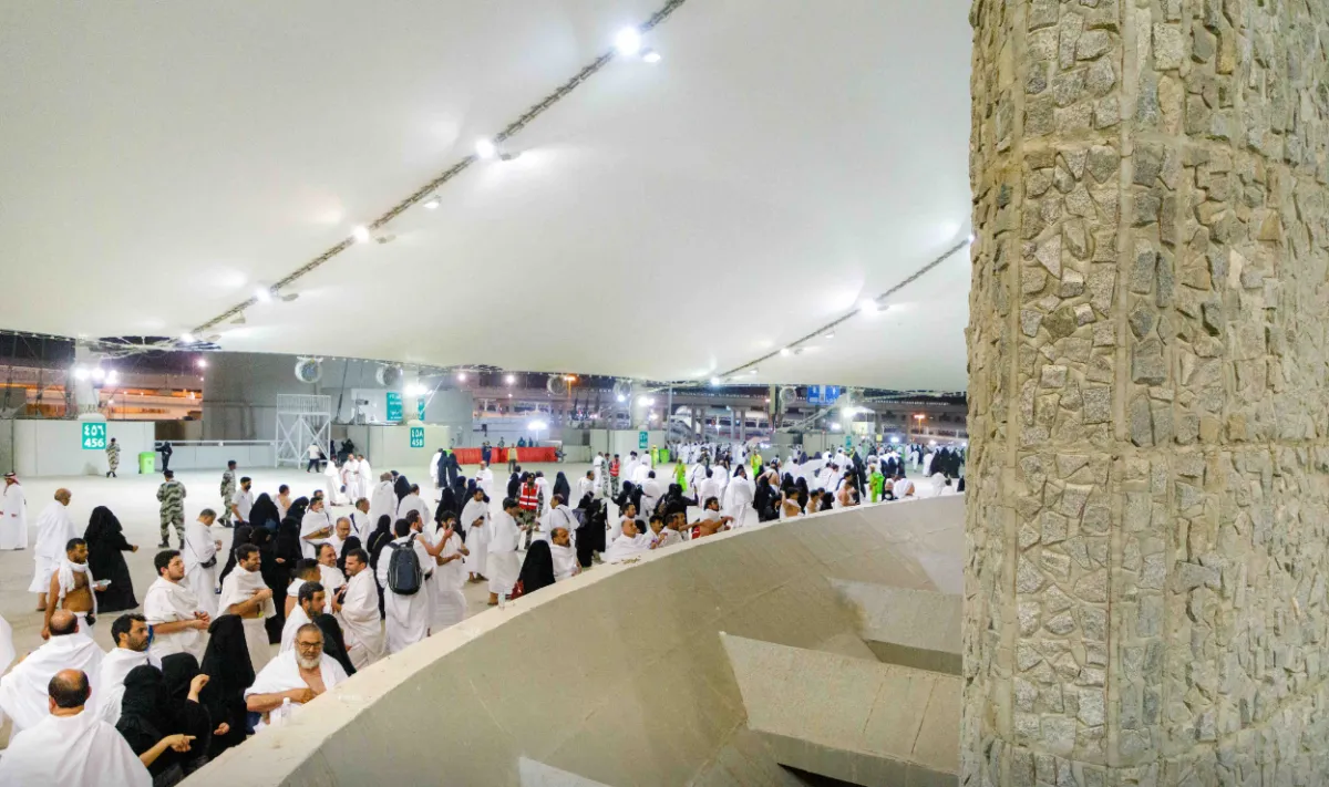 مصير الجمرات بعدما يرميها الحجاج - الصورة من حساب وزارة الحج والعمرة على تويتر