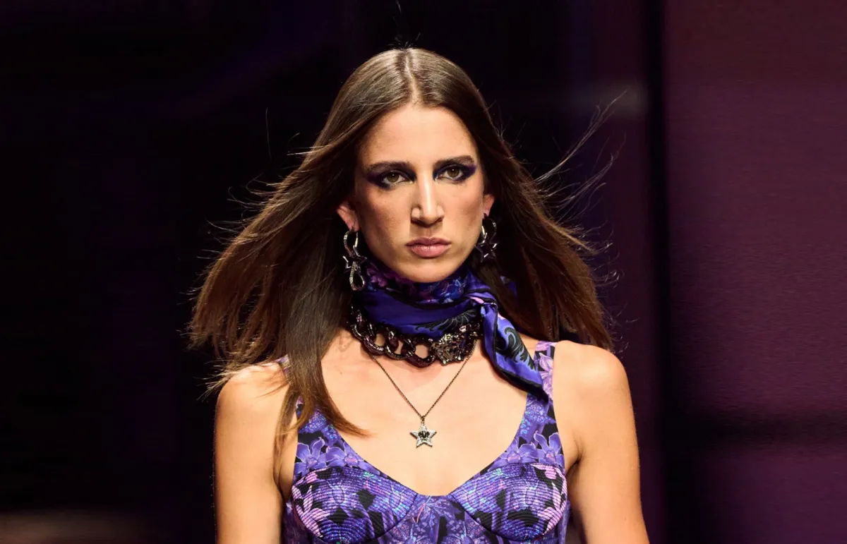 سكارف حرير معرق من فيرساتشي Versace