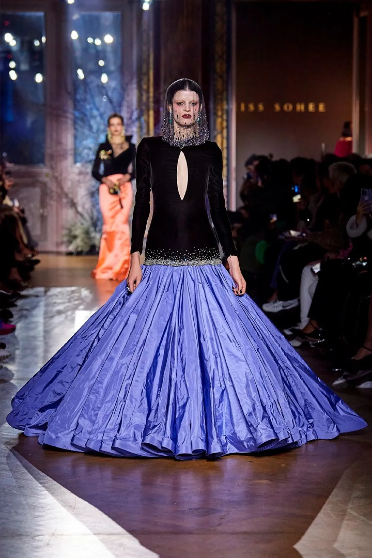 موديلات فساتين خطوبة منفوشة بخصر منخفض 2023 من  Miss Sohee 