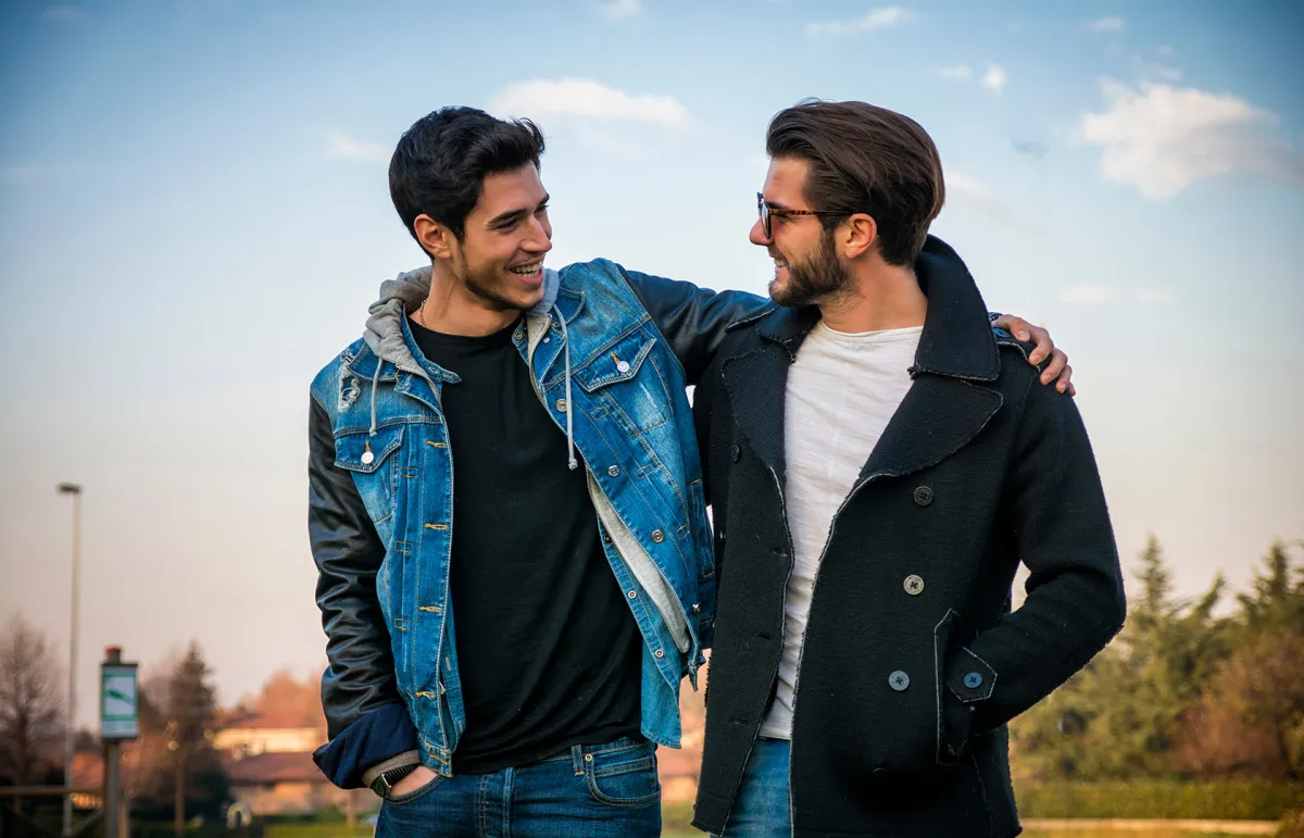  لماذا يتجاهلك صديقك.. أسباب عديدة وراء الأمر تعرف إليها - Shutterstock