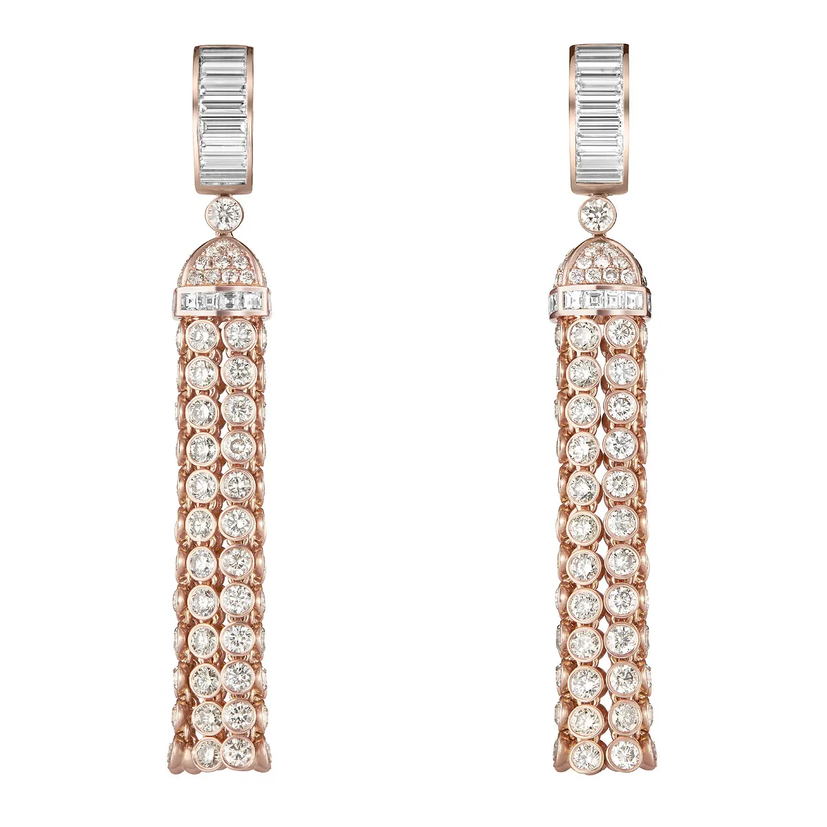 أقراط Pompon Pendant من ماركة Boucheron