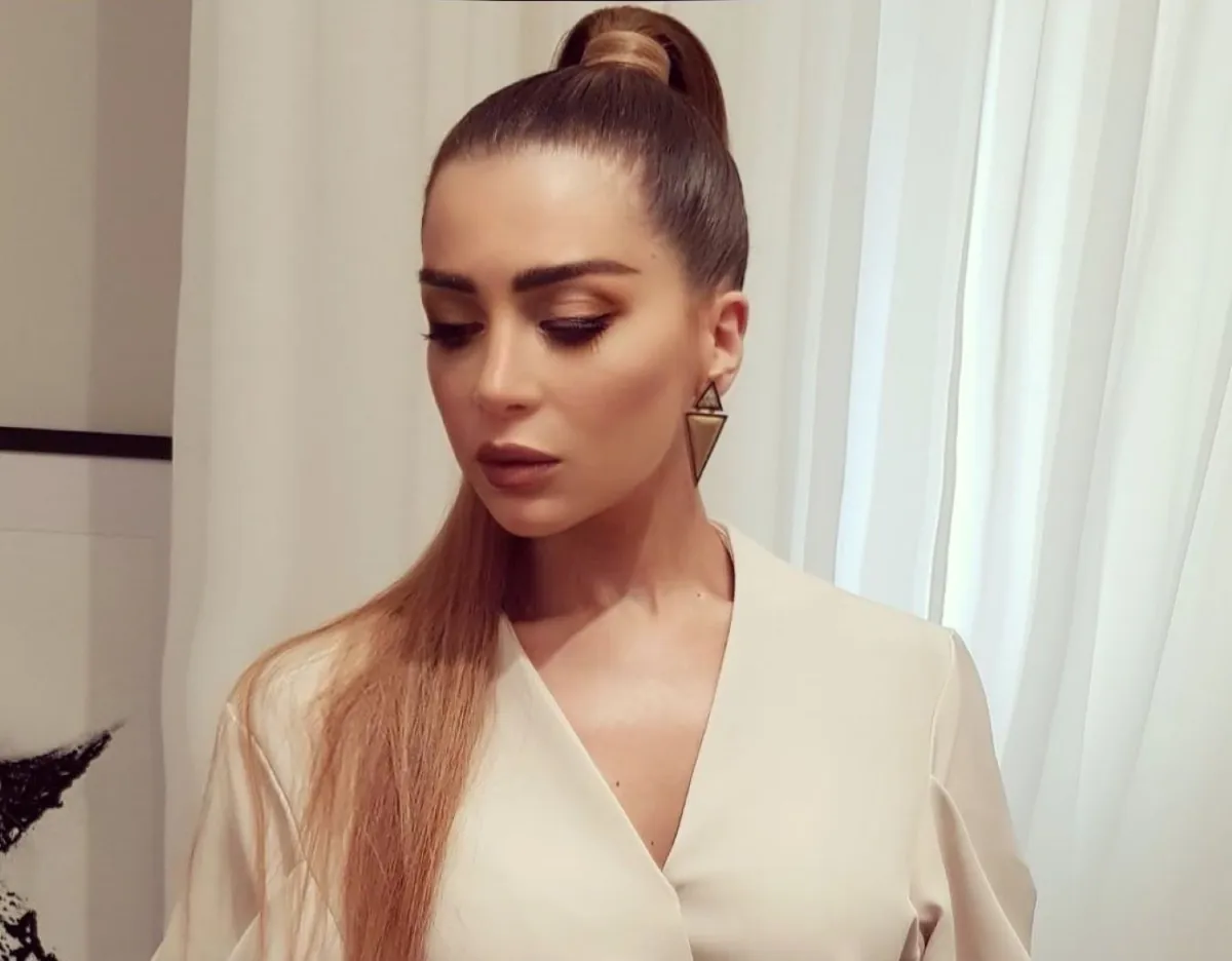 أجمل تسريحات شعر مي عز الدين