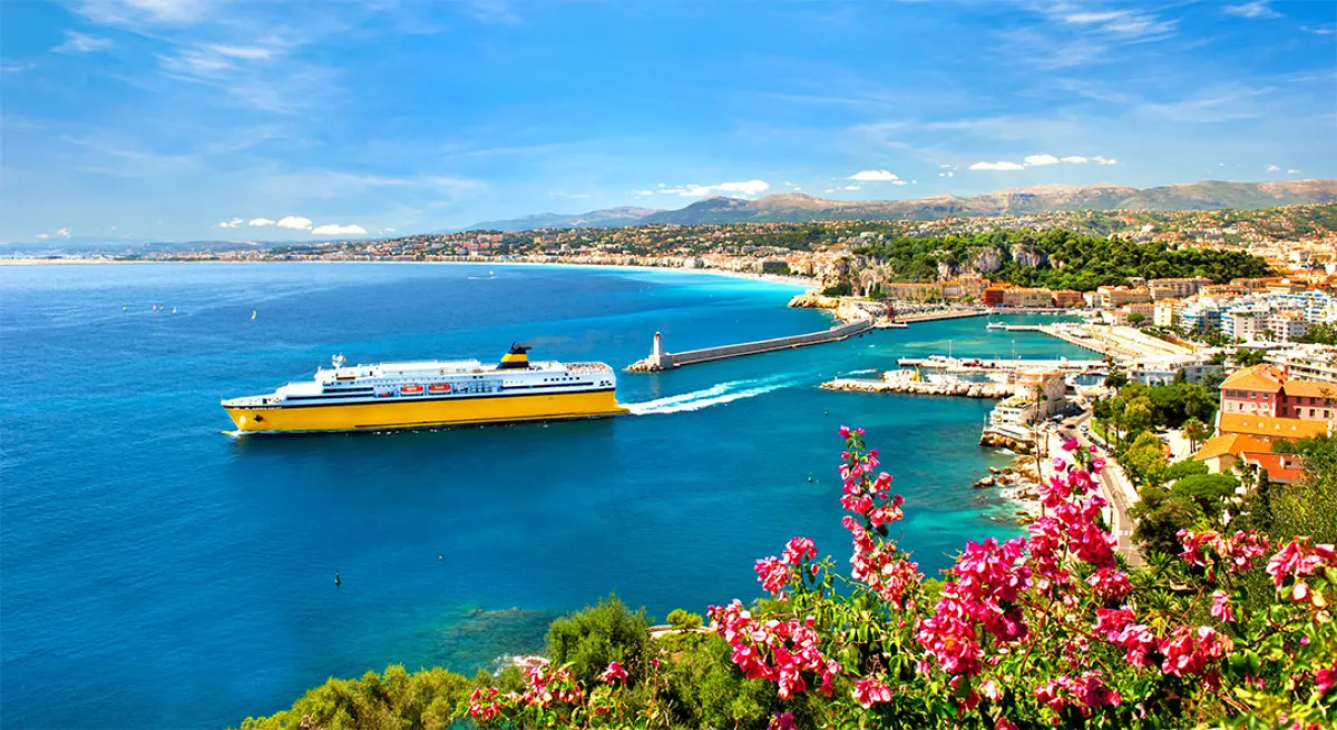 «نيس» هي واحدة من أشهر المدن في فرنسا