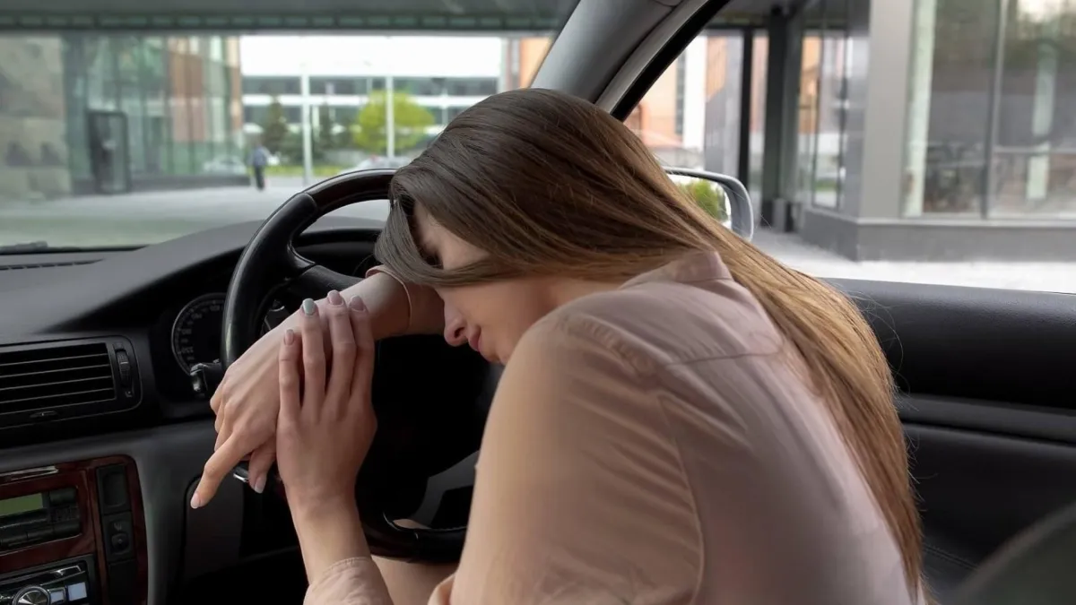 للتغلب على النعاس في أثناء القيادة