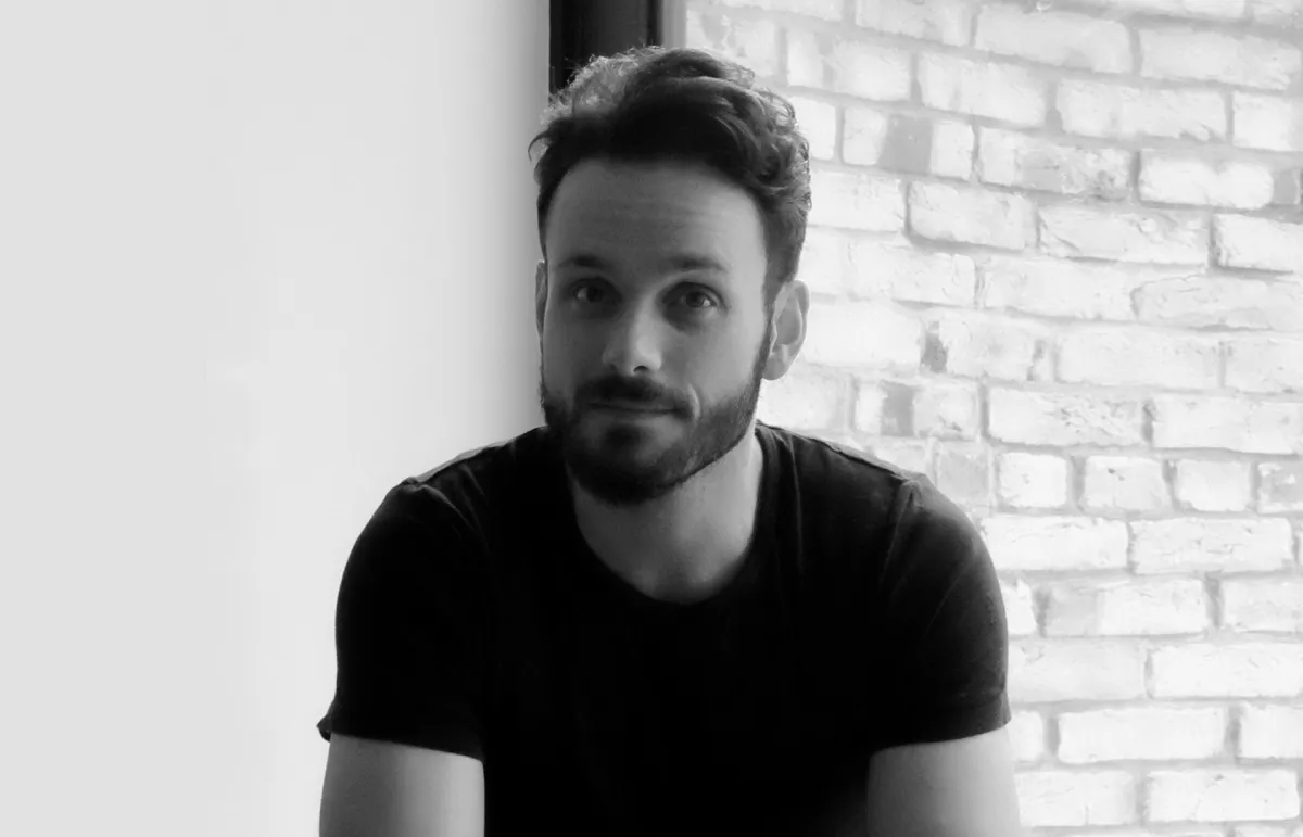 المصمم السويسري ديفيد جيريللي David Girelli: تصميماتي تكريم جميل للبساطة والصدق