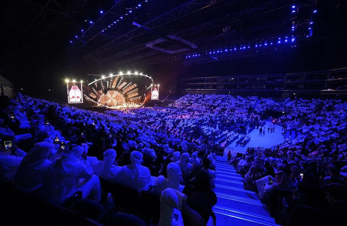 محمد عبده في حفل دبي- الصورة من حساب روتانا لايف على الانستغرام