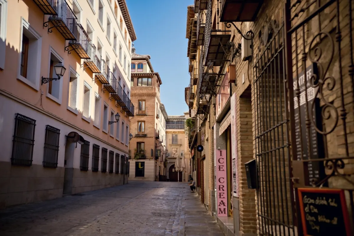 لقطة لأحد شوارع البلدة القديمة 