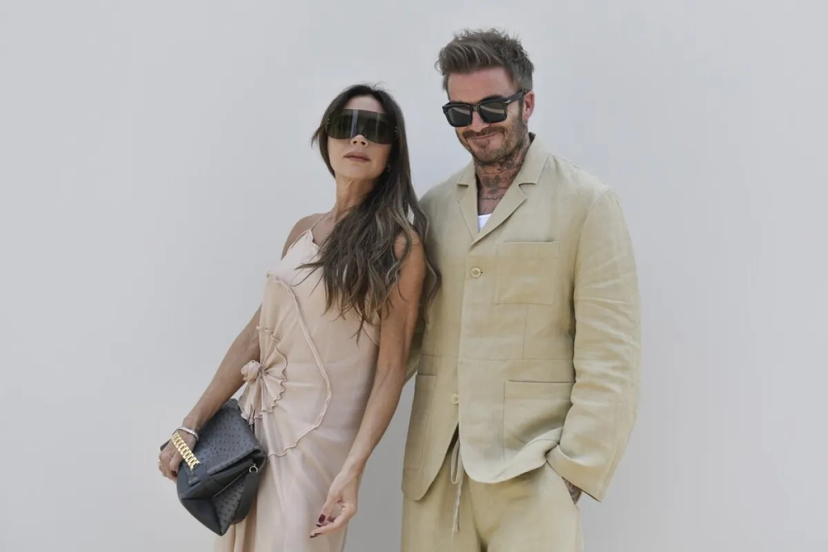 فيكتوريا ودايفيد بيكهام David Beckham and Victoria Beckham (مصدر الصورة: JULIEN DE ROSA / AFP)