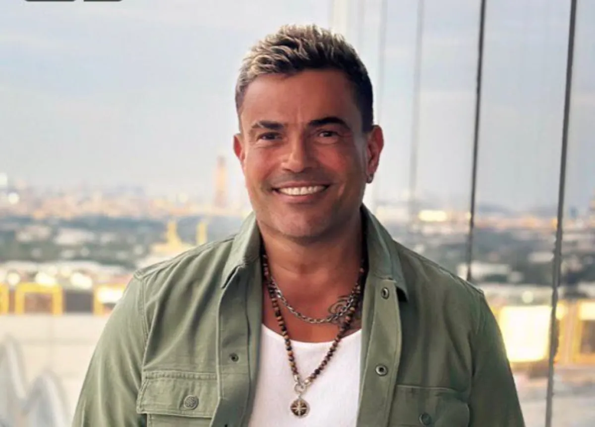 عمرو دياب - الصورة من صفحته الرسمية على الفيس بوك