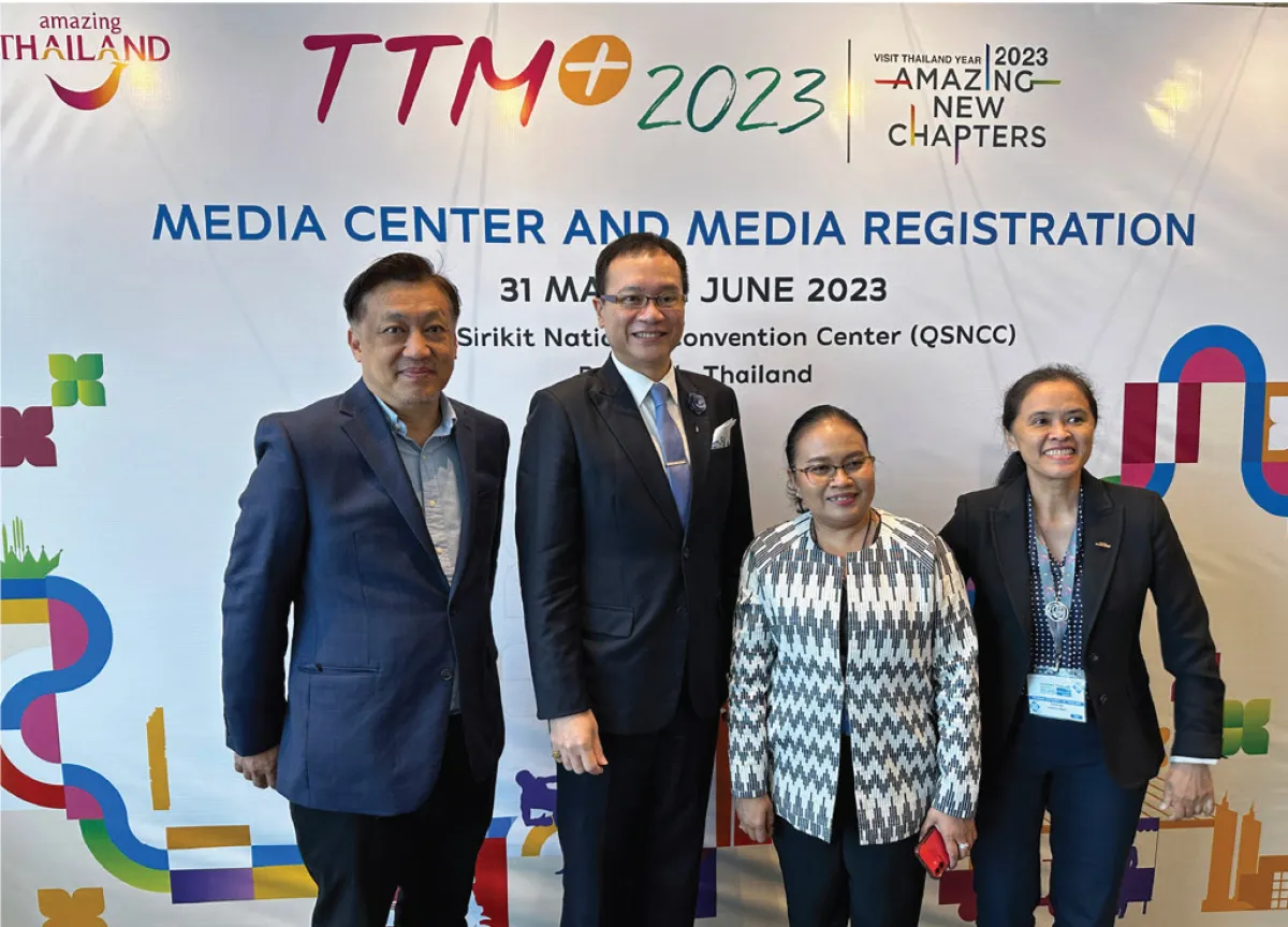 من اليسار: شيوات تامثاي مدير مكتب TAT دبي، تيراسيل تابين المدير التنفيذي - أوروبا وأفريقيا والشرق الأوسط TAT