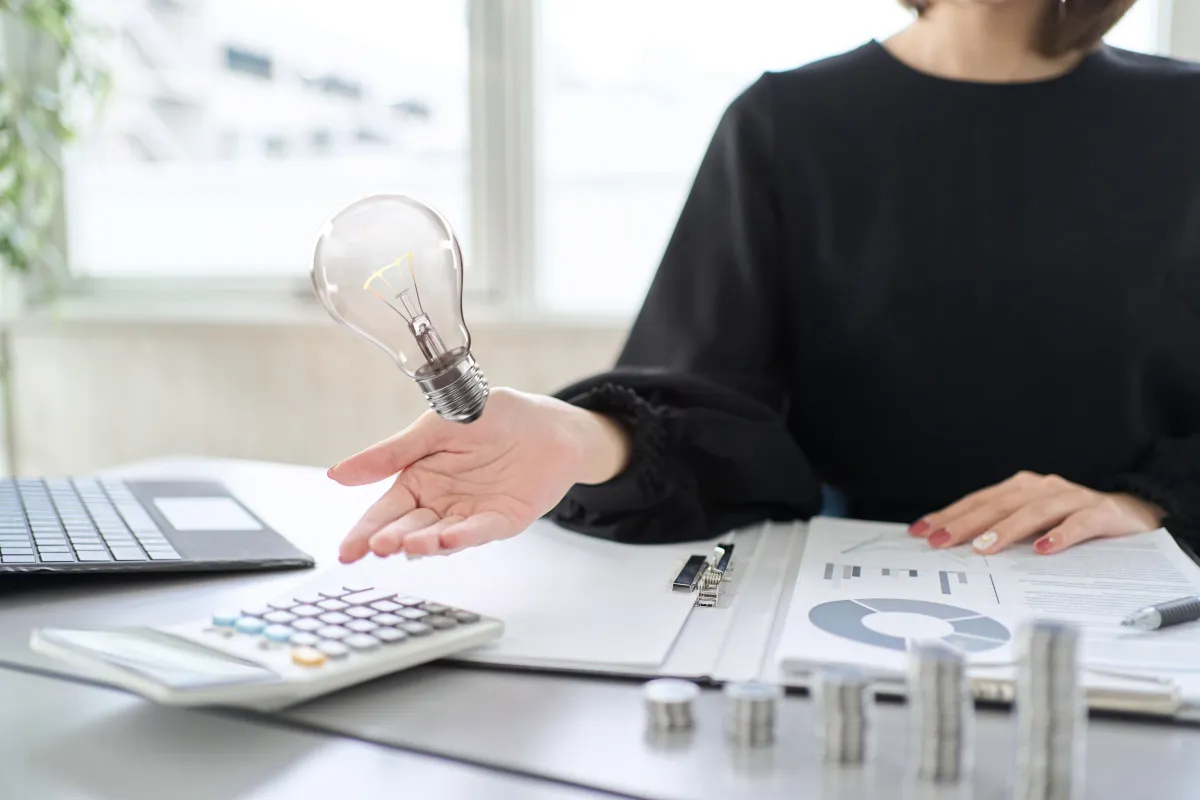 الفائدة البسيطة والفائدة المركبة هما مفهومان ماليّان أساسيّان