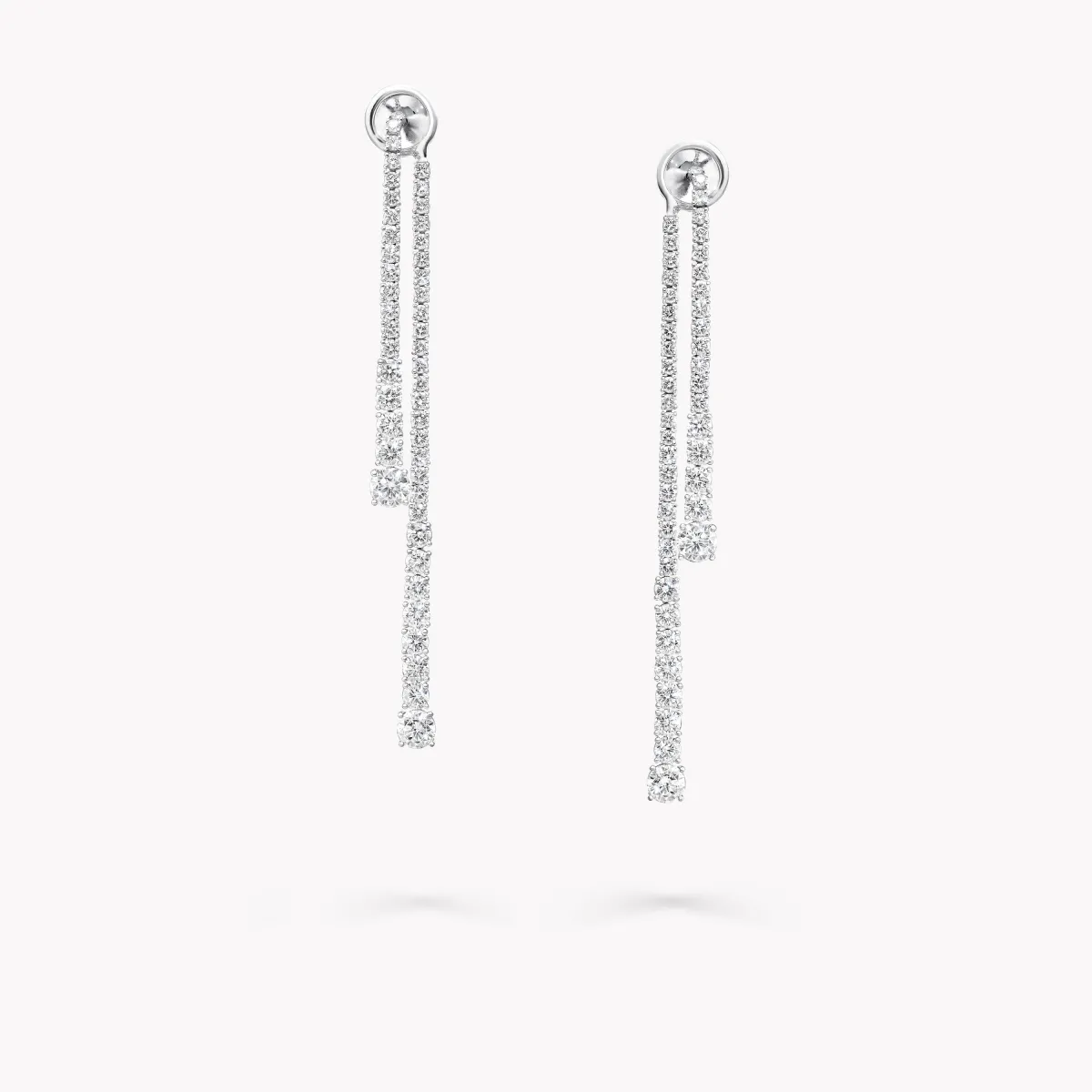 أقراط Diamond Double Strand من ماركة Graff