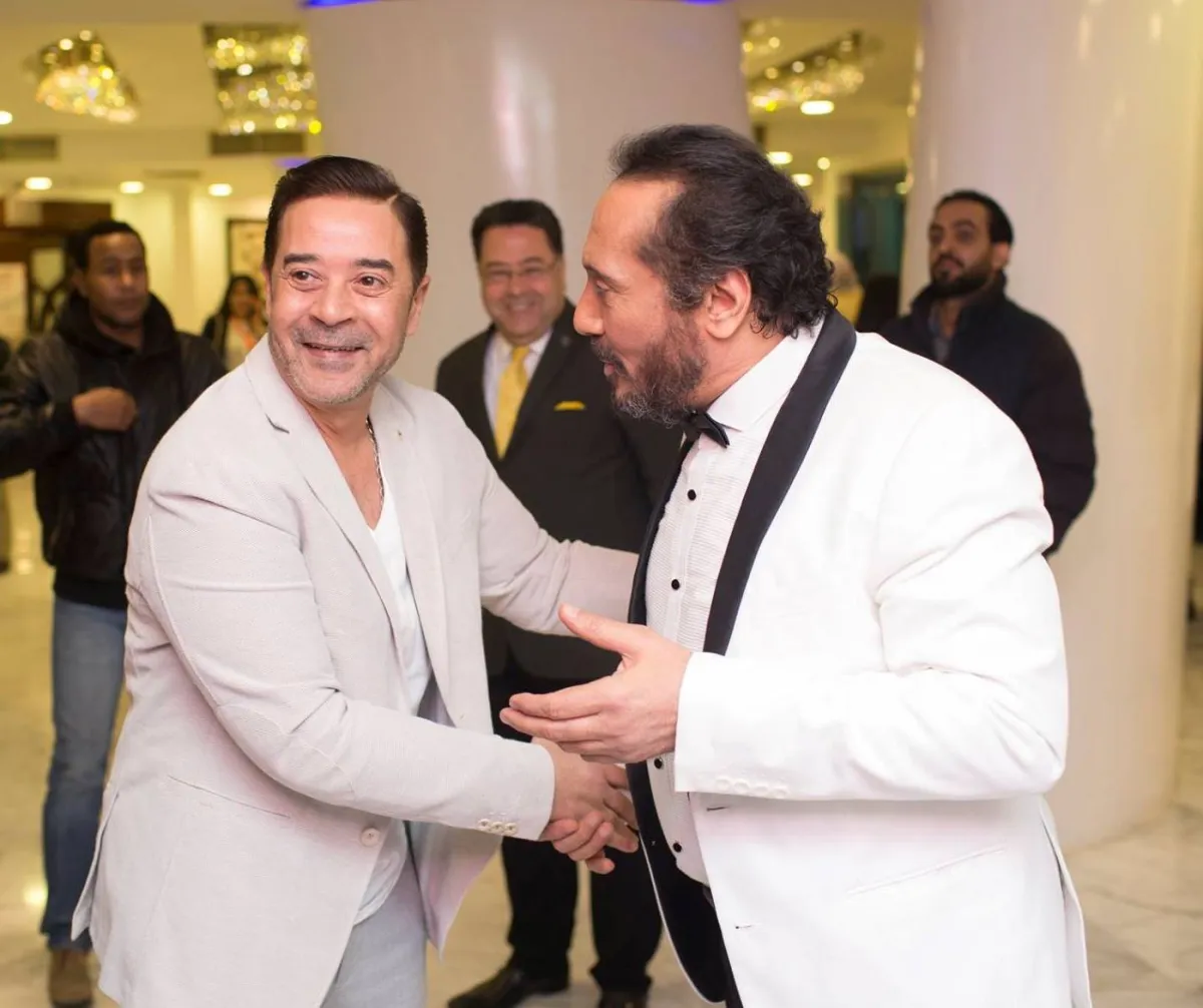 علي الحجار ومدحت صالح - الصورة من صفحة علي الحجار على الفيس بوك