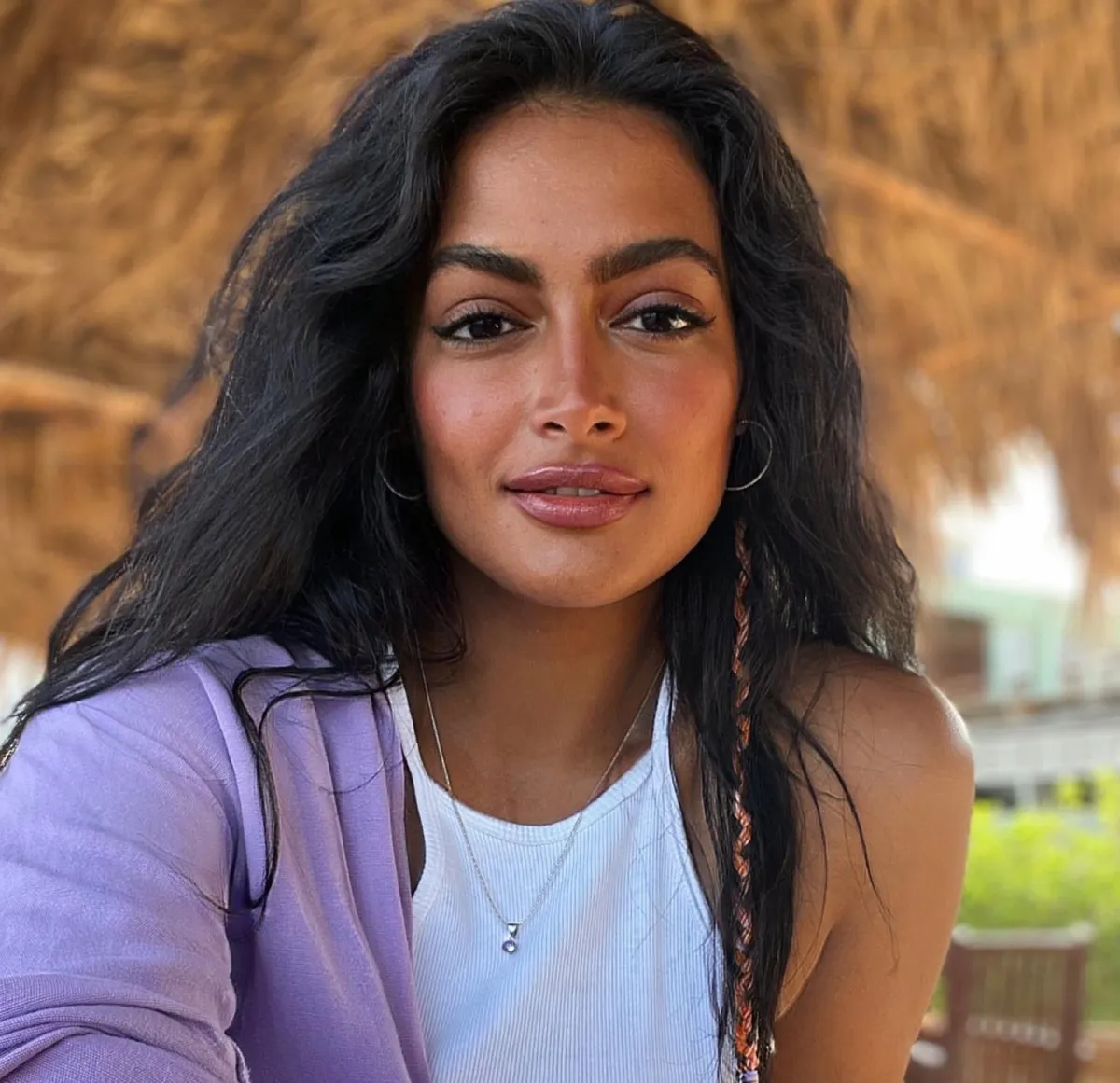 في فؤاد-الصورة من  حسابها على الانستغرام