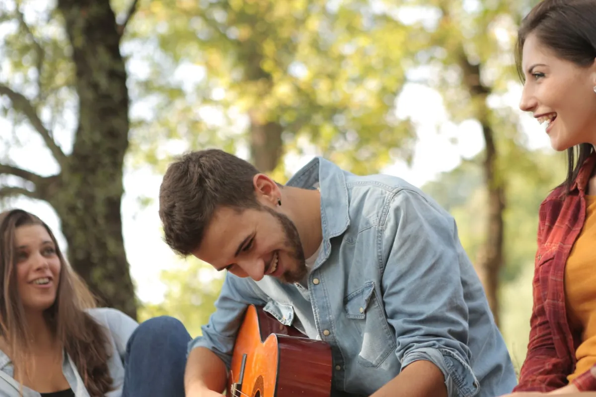 كيف أكتسب الأصدقاء في سنة أولى جامعة؟