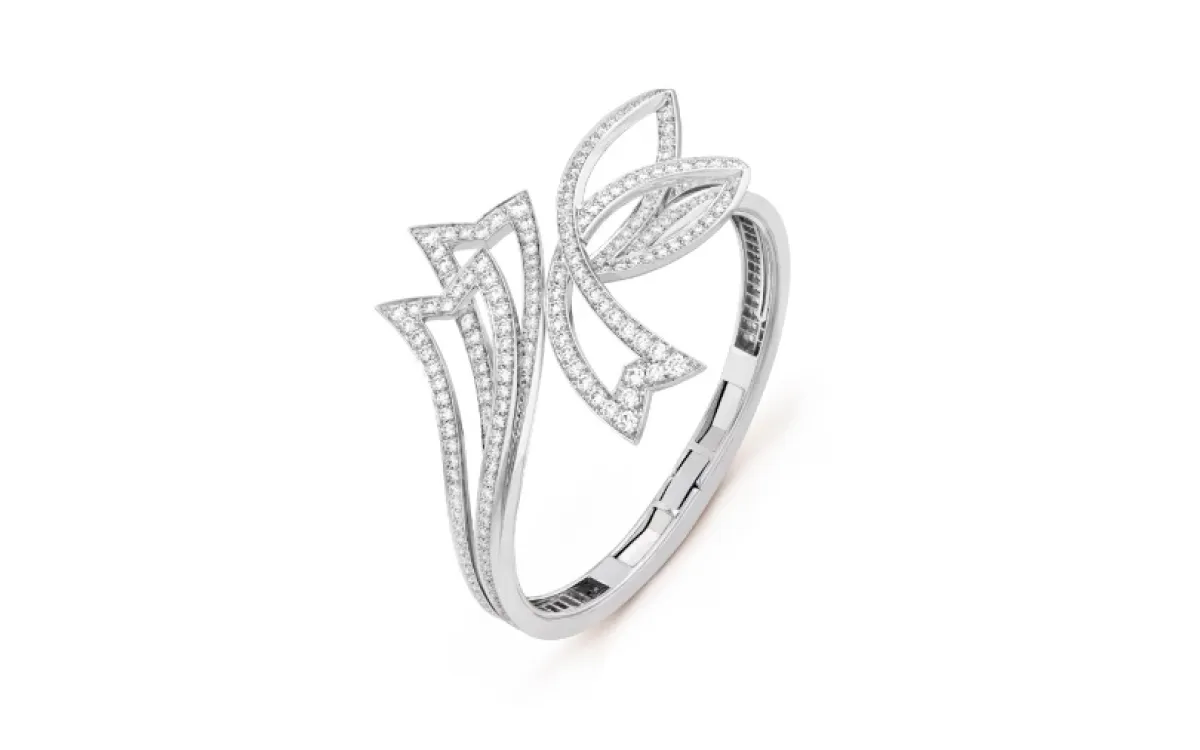 سوار Contes d’Hiver من فان كليف آند أربلز Van Cleef & Arpels