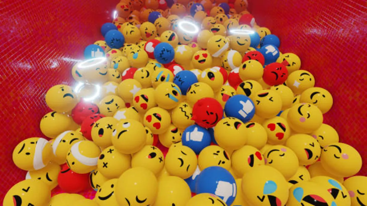 اليوم العالمي للإيموجي