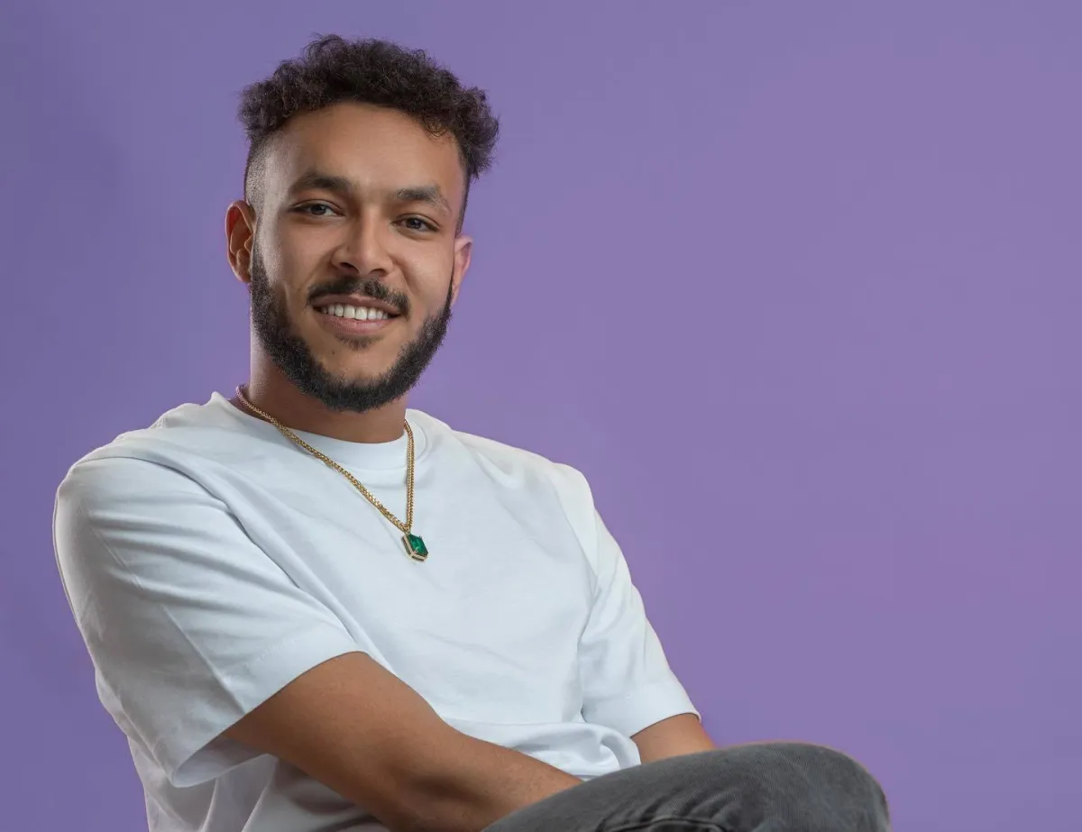 ويجز -الصورة من صفحته الرسمية على الفيس بوك