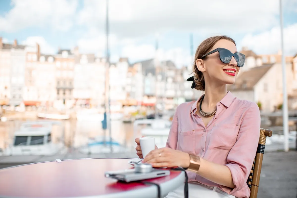 الاستمتاع بالرحلات السياحية 