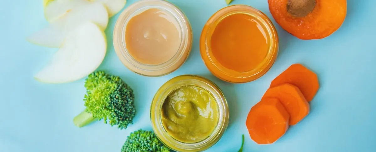 صورة لأطباق تضم عناصر غذائية صحية