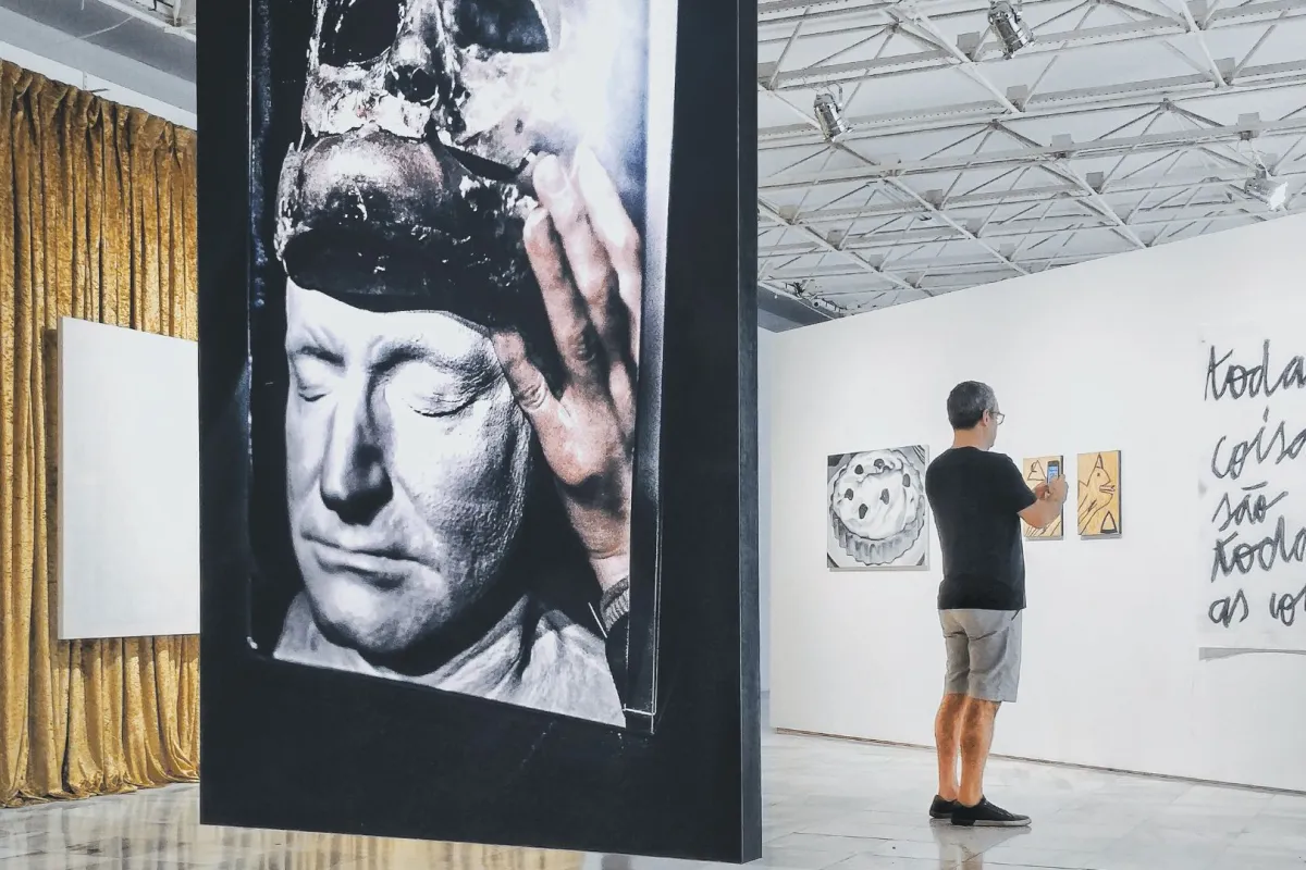 لندن تشهد أكبر معرض للفن العربي