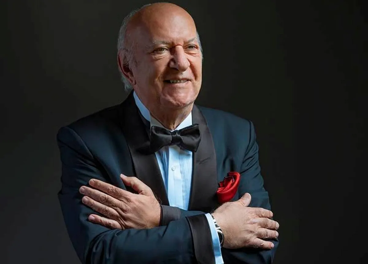 عمر خيرت - الصورة من صفحته الرسمية على "فيس بوك"