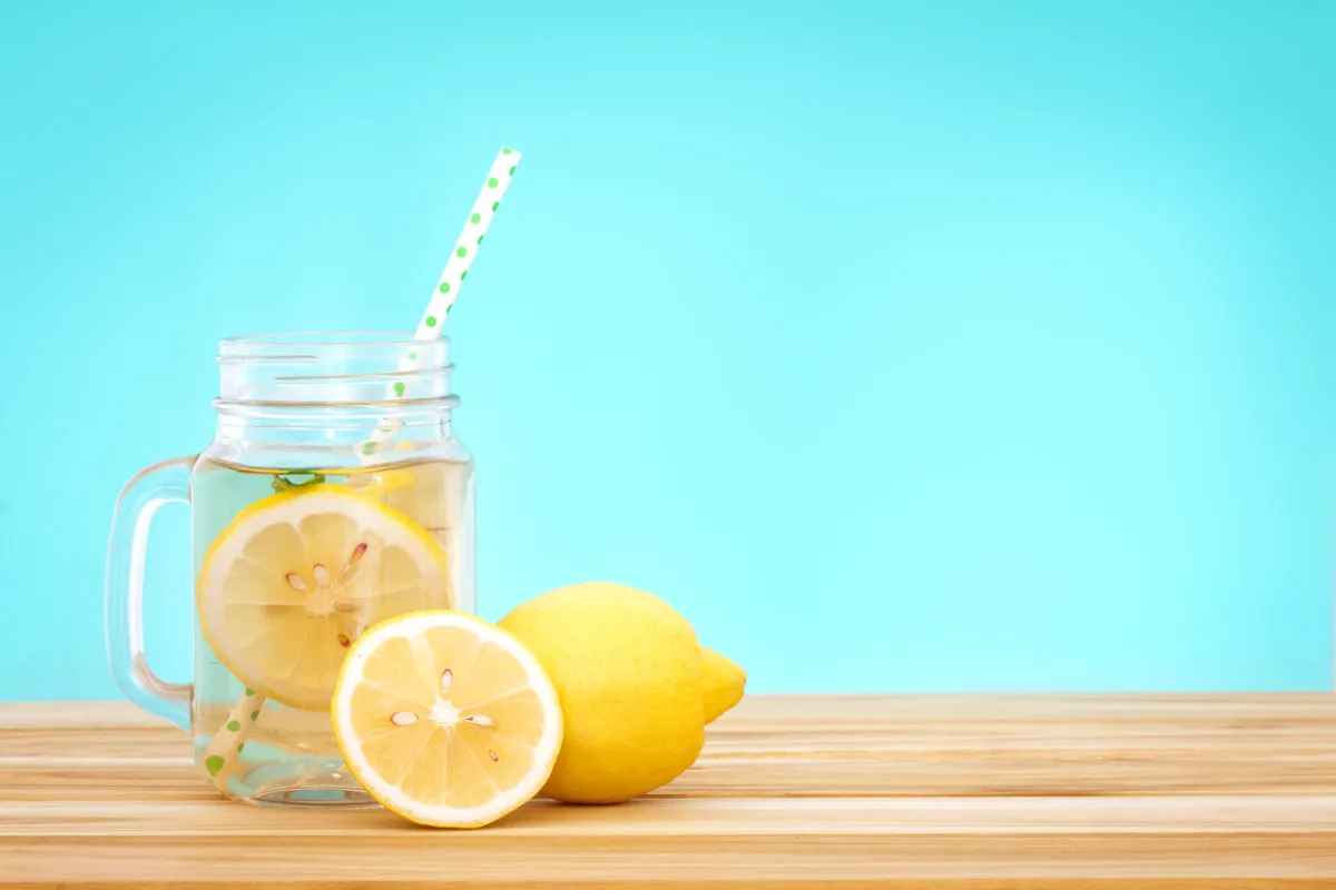 صورة صودا الدايت مع الليمون