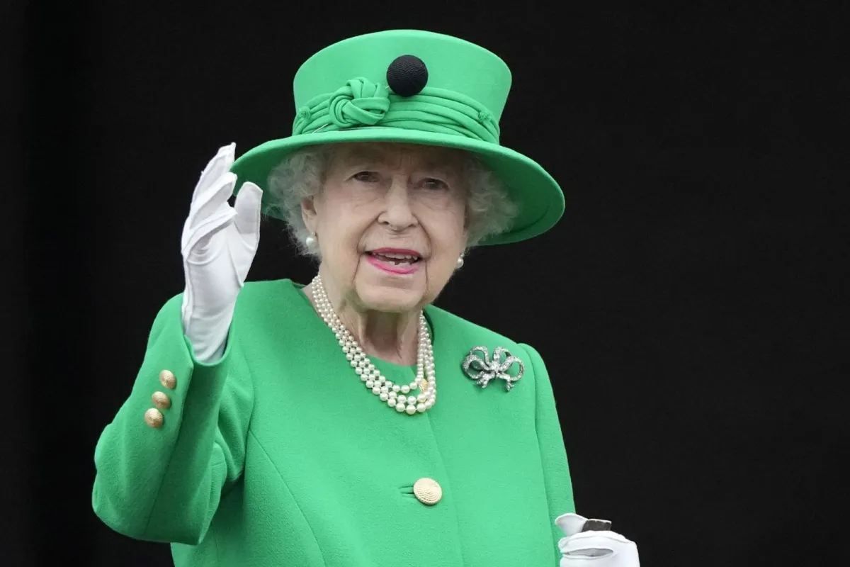 الملكة إليزابيث (Queen Elizabeth II). مصدر الصورة: Frank Augstein / POOL / AFP