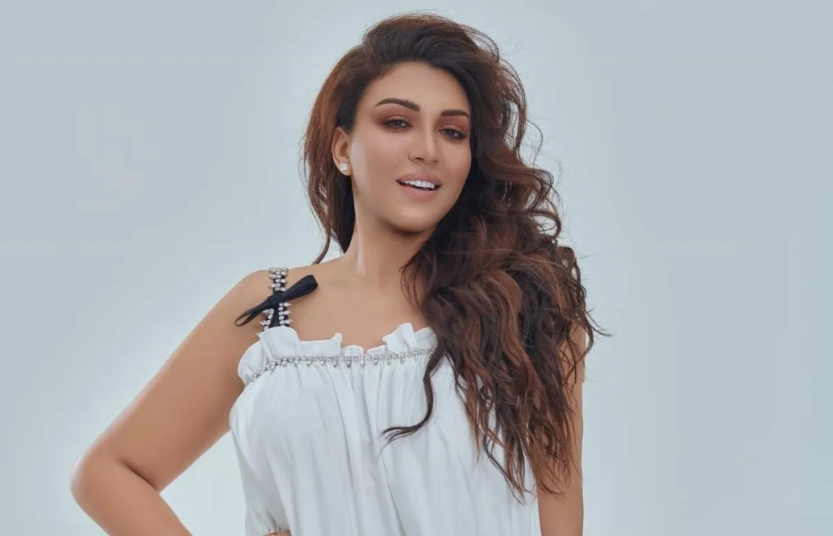 أسما لمنور - الصورة من حسابها على فيسبوك