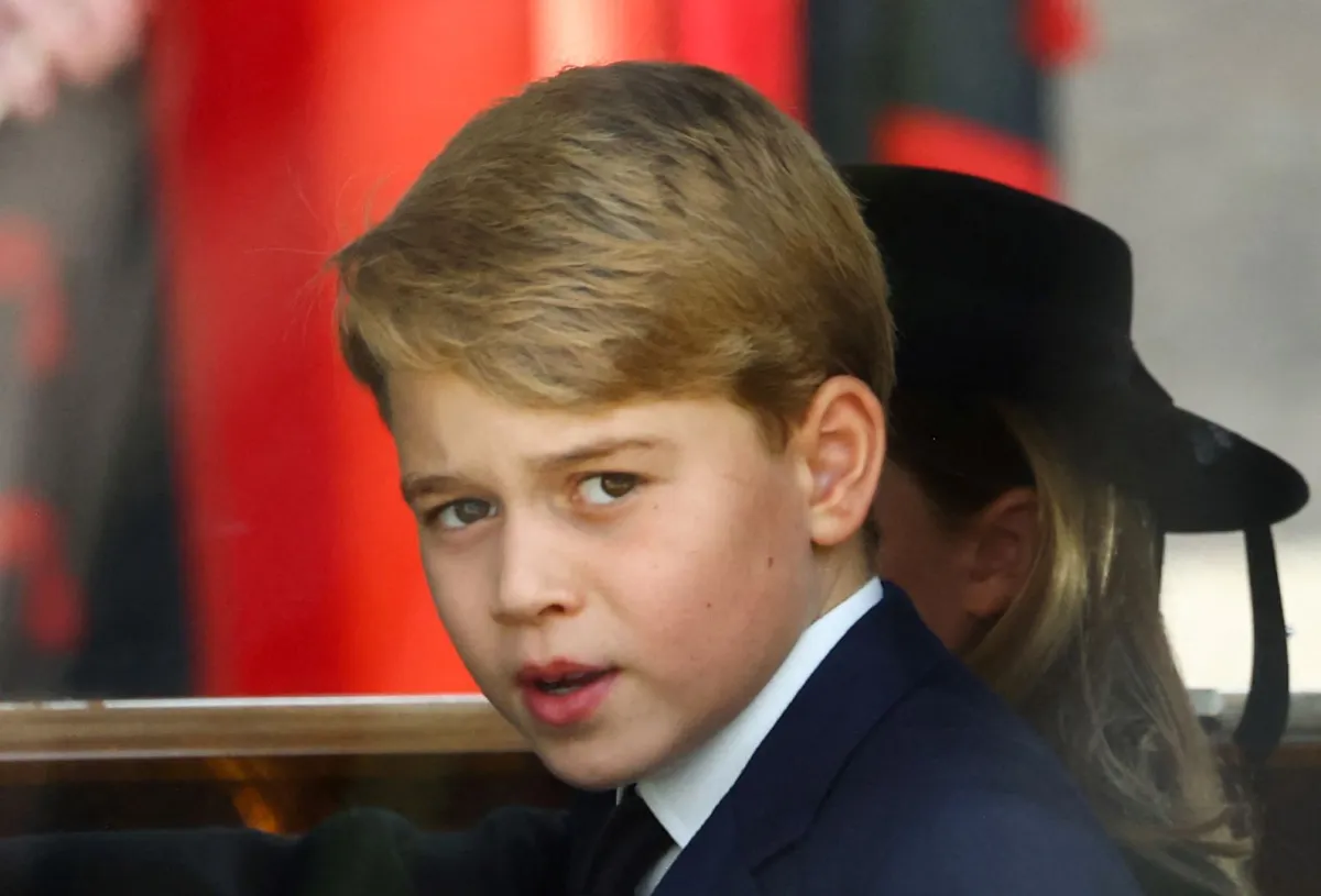 الأمير جورج (Prince George). مصدر الصورة: HANNAH MCKAY / POOL / AFP