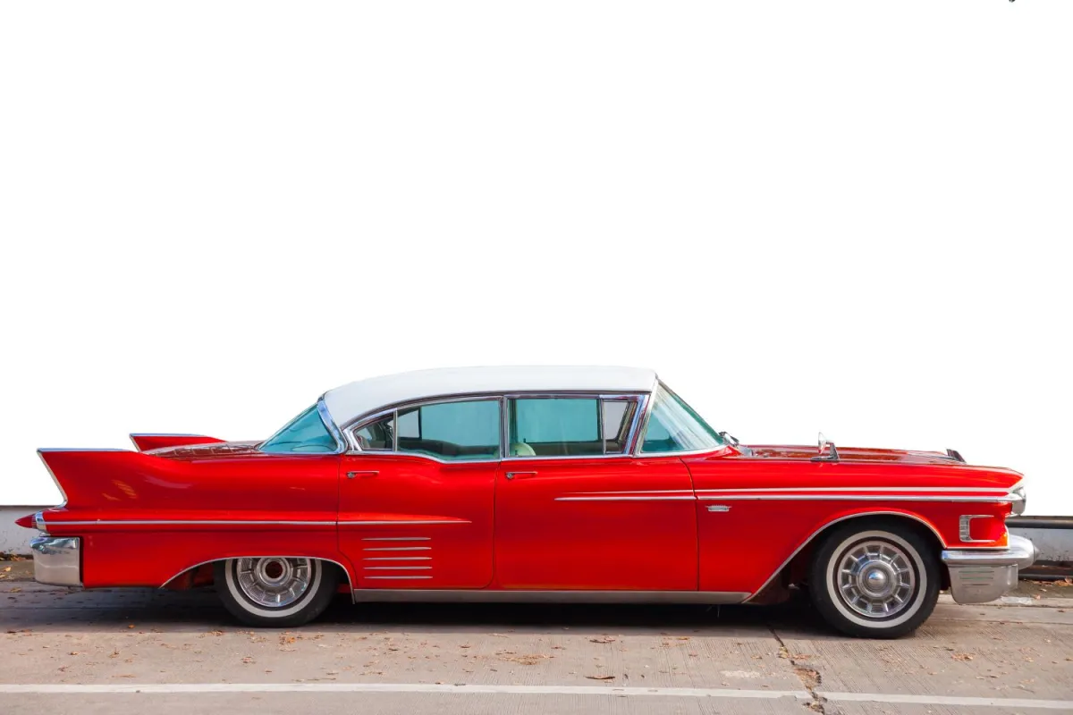 AdobeStock نصائح مهمة عند شراء سيارة كلاسيكية