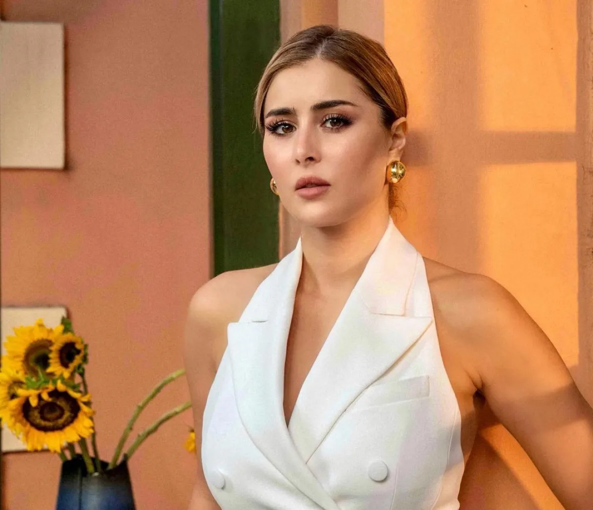 عائشة بن أحمد - الصورة من حسابها على انستغرام