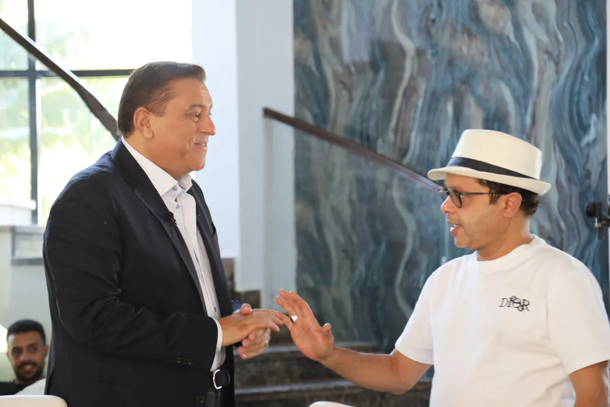 استرجع هنيدي  الكثير من ذكريات مشواره الفني. الصورة من AsharqNews